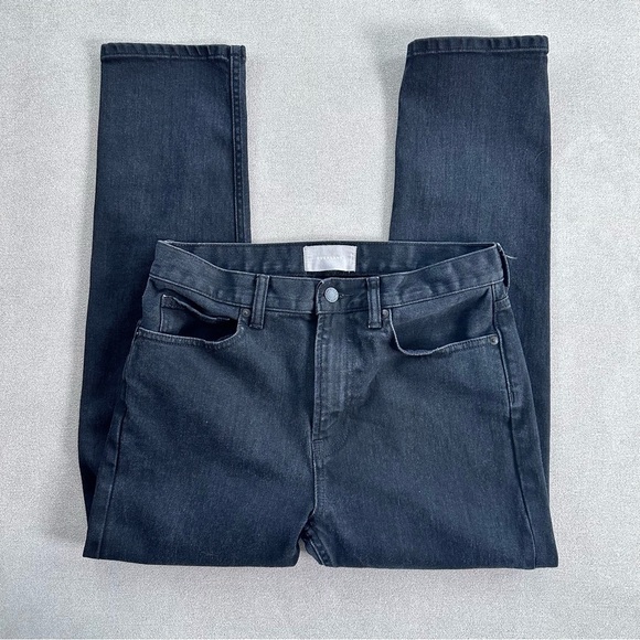 Everlane Black Straight Leg Jeans. Size 28 Regular. - Picture 3 of 9